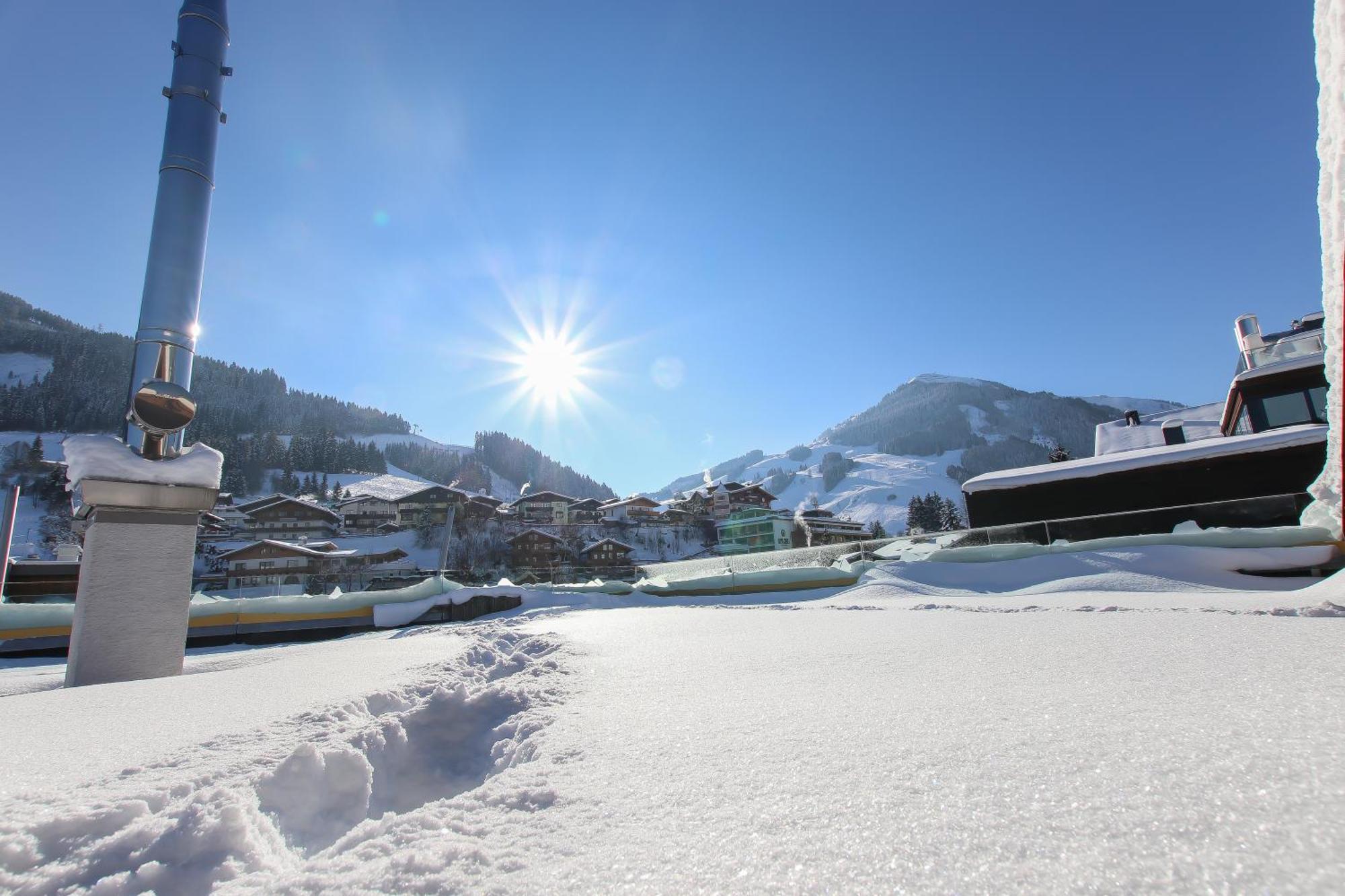 Hotel Sonnberg ซาลบาคฮินเทอร์เกลมม์ ภายนอก รูปภาพ